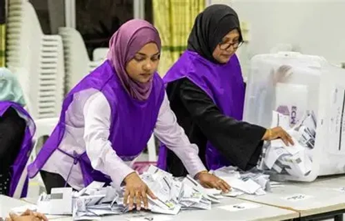 ކައުންސިލް އިންތިޚާބަށް 3،000 މީހުން ކުރިމަތިލައިފި